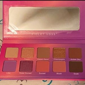 Violet Voss Eyeshadow Palette